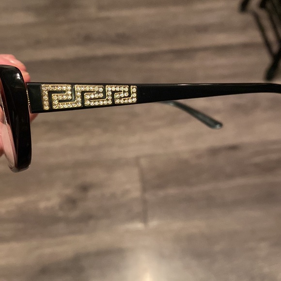 Versace eye glasses - Picture 9 of 12